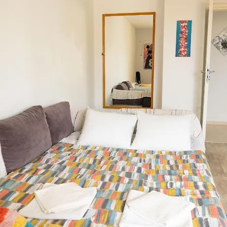 Апартаменты Amelie Neversea Apartament
